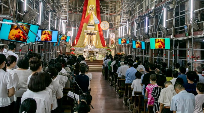 Lễ Thánh Tâm Chúa Giêsu - Bổn mạng giáo xứ Gia Định