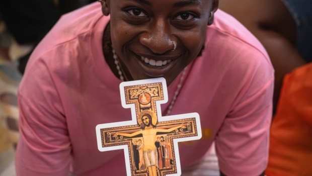 Bạn đã mừng kính các thánh của địa phương mình trong năm nay?