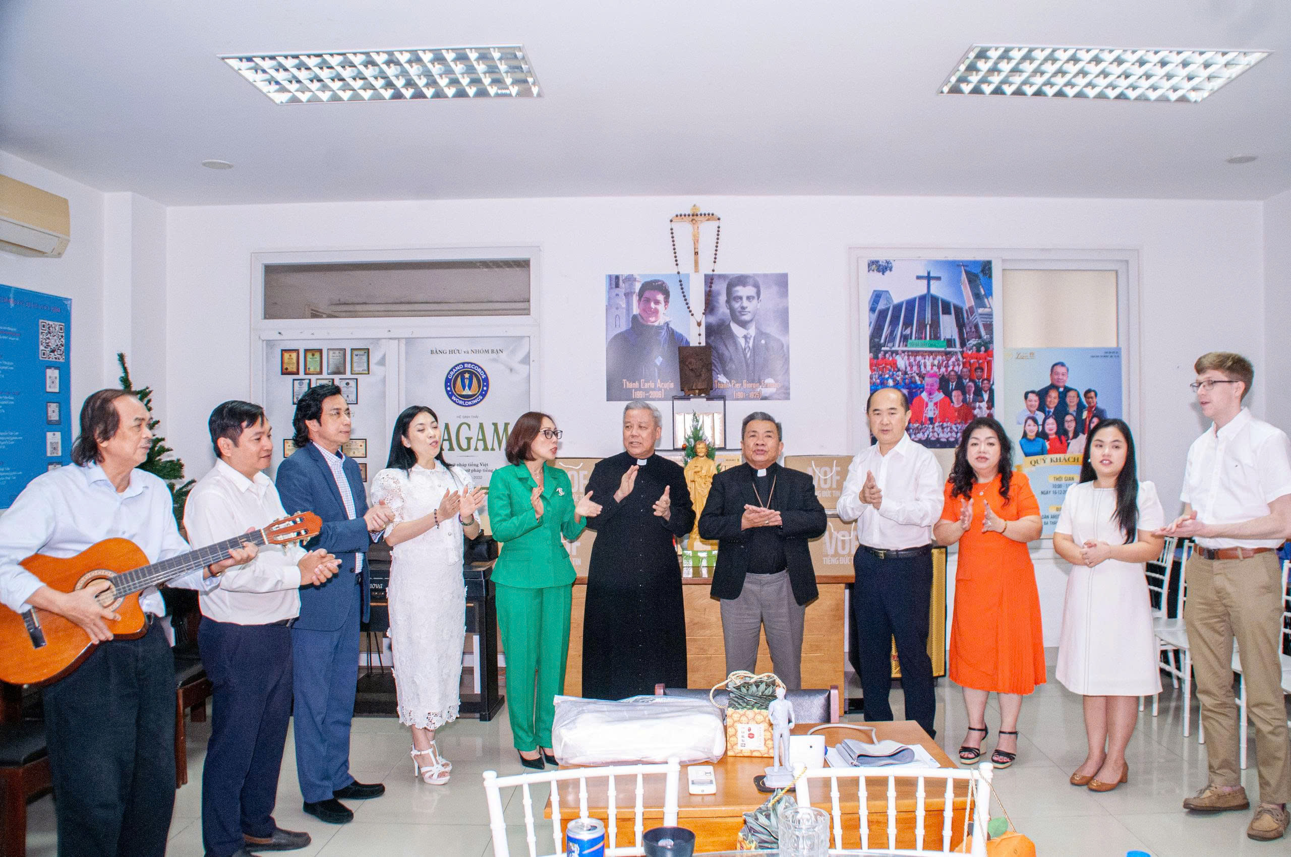 Giáo xứ Vinh Sơn Phaolô: Chương trình “Tiếng Đức Tin” - “Sỏi đá cũng cần có nhau”