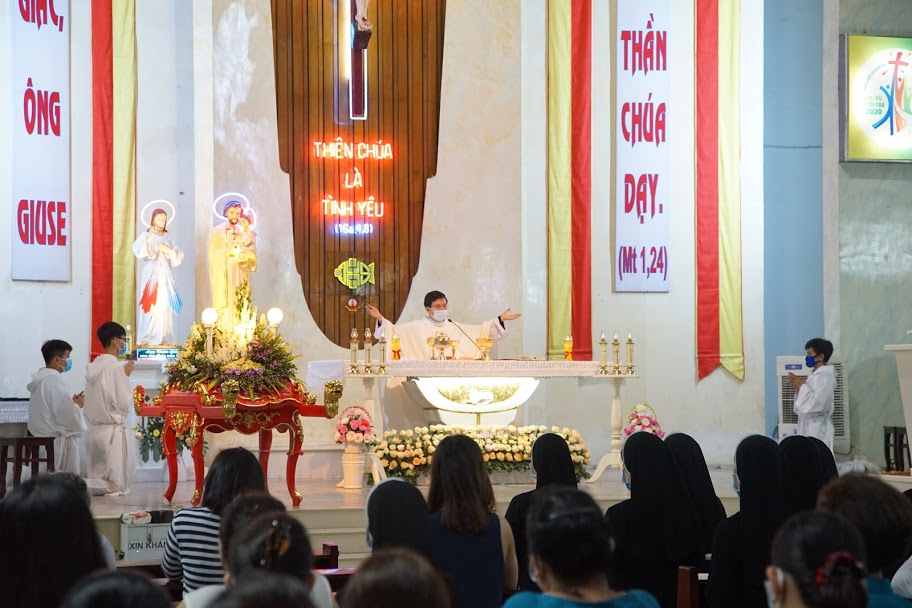 Giáo xứ Tân Trang: Sống tín thác theo gương Thánh Giuse