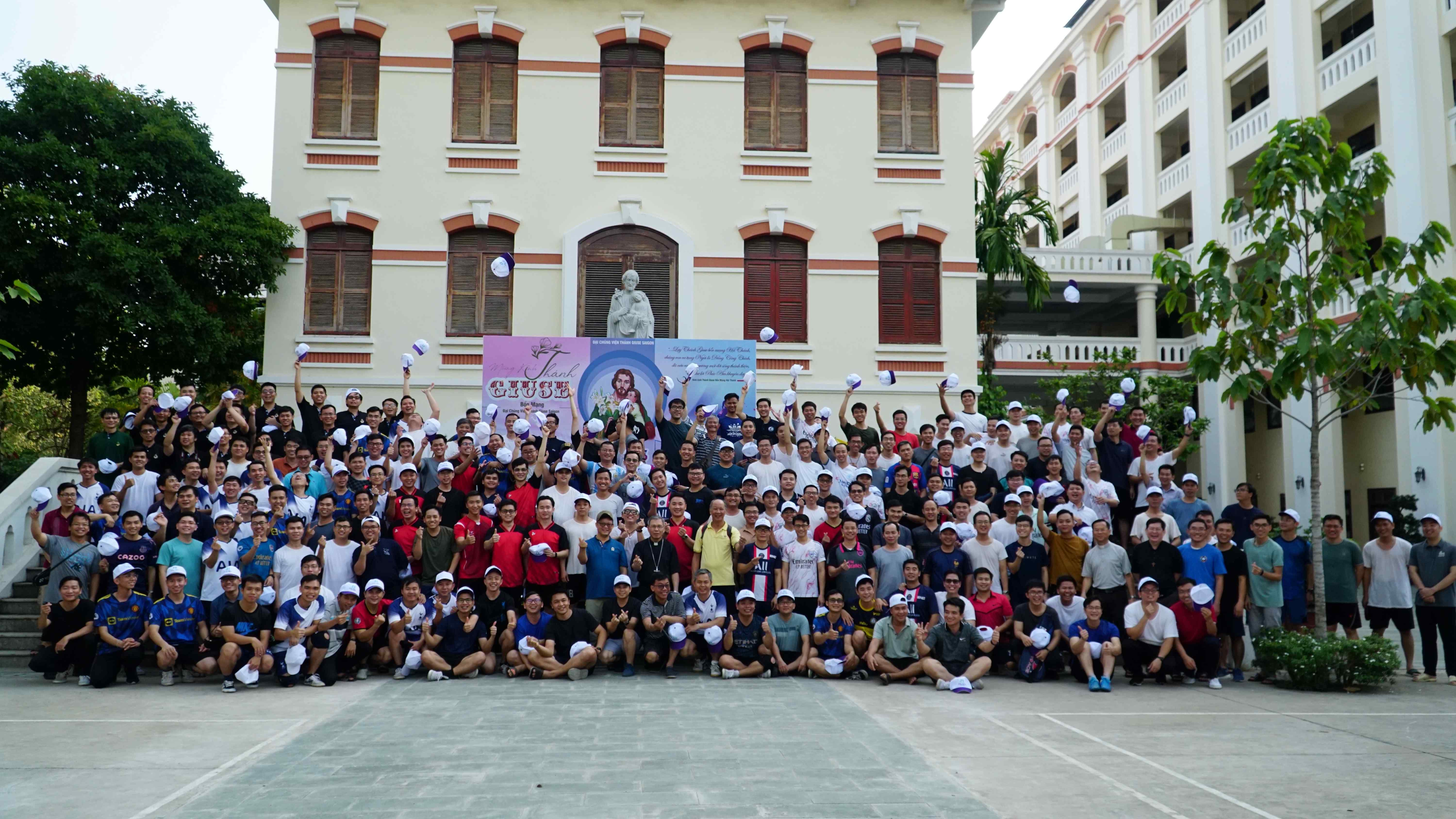 ĐCV Thánh Giuse Sài Gòn: Mừng lễ Thánh Giuse bổn mạng