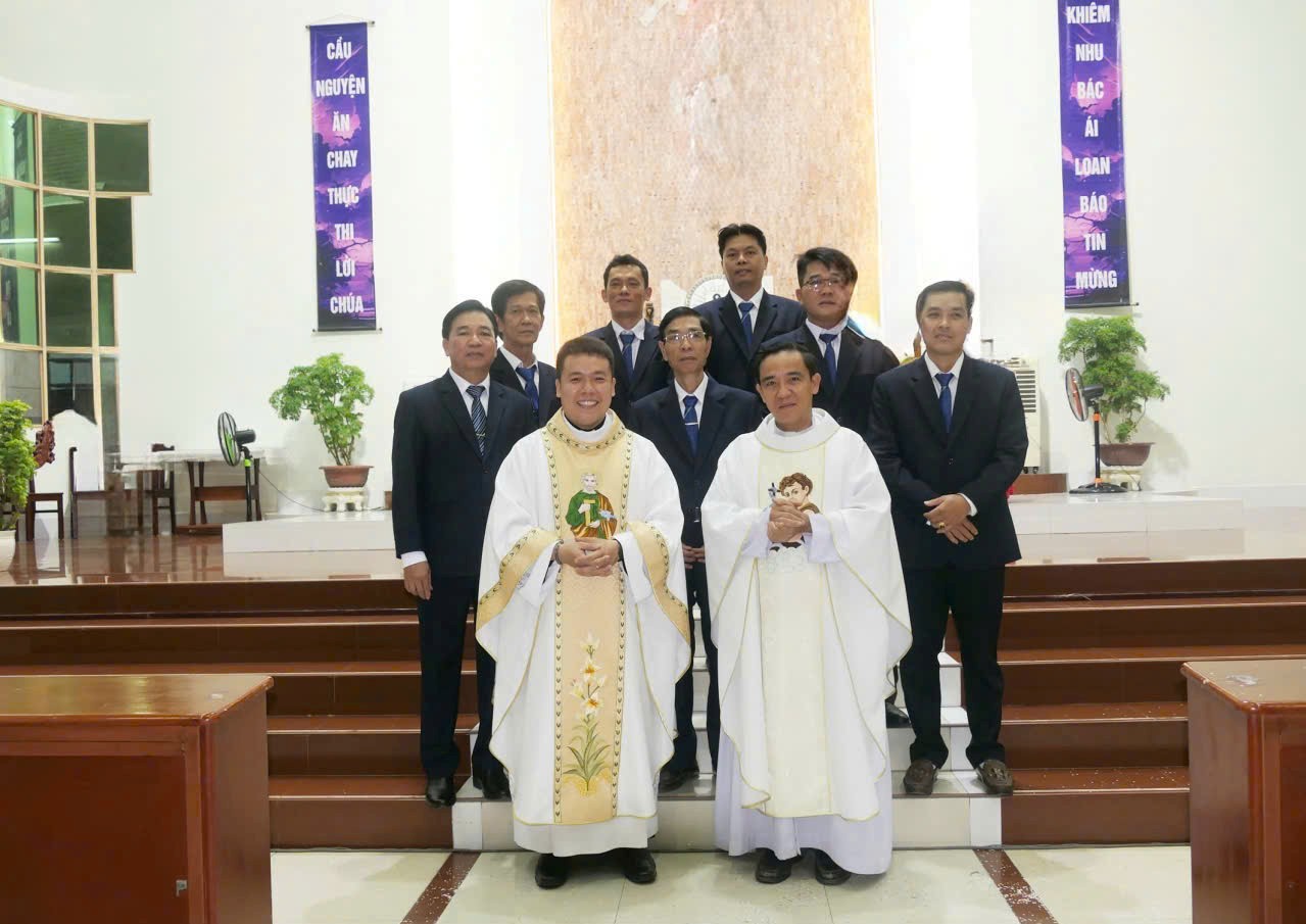 Giáo xứ Lam Sơn: Thánh lễ kính Thánh Giuse, Bổn mạng linh mục phó xứ và giáo khu II - 2026