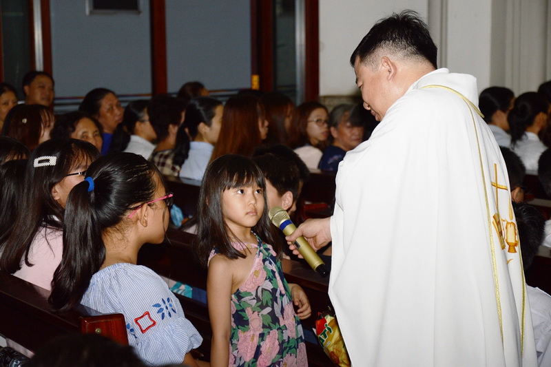 Giáo xứ Tân Thành: Thánh lễ thứ Năm tuần Thánh dành cho thiếu nhi