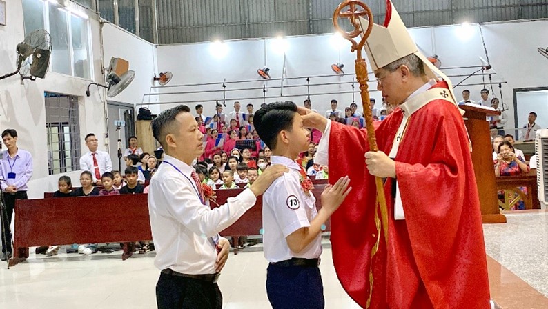 Giáo điểm truyền giáo Phanxicô Xaviê - TSN: Thánh lễ ban Bí tích Thêm Sức