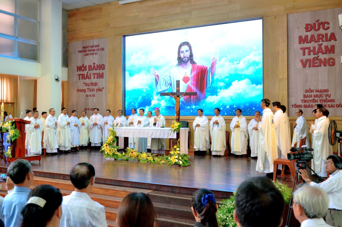 Tổng Giáo phận Sài Gòn cử hành Ngày Thế giới Truyền thông Xã hội lần thứ 57