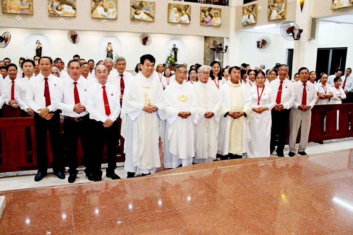 Mừng kính bổn mạng Gia Đình Phạt Tạ Thánh Tâm giáo hạt Tân Định - 2025