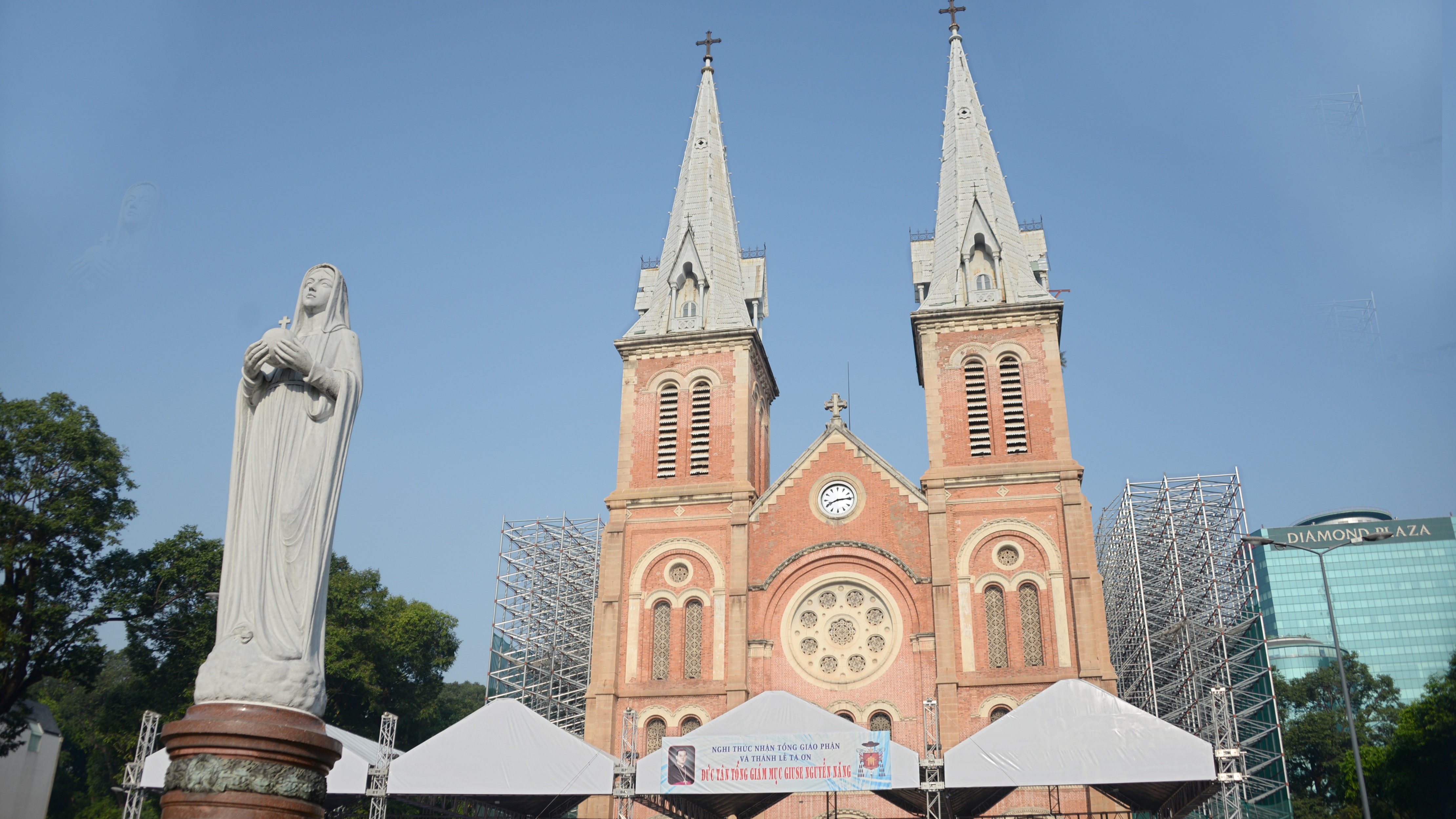 Ngày 09/12: Cung Hiến Nhà thờ Đức Bà Sài Gòn