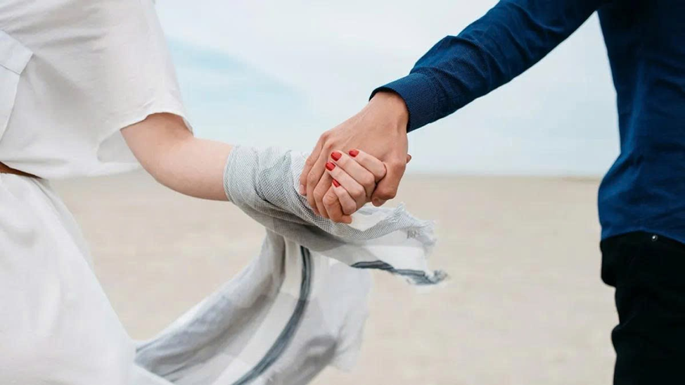 Khác biệt trong đời sống đức tin: Liệu tình yêu giữa hai người có thể bền lâu?
