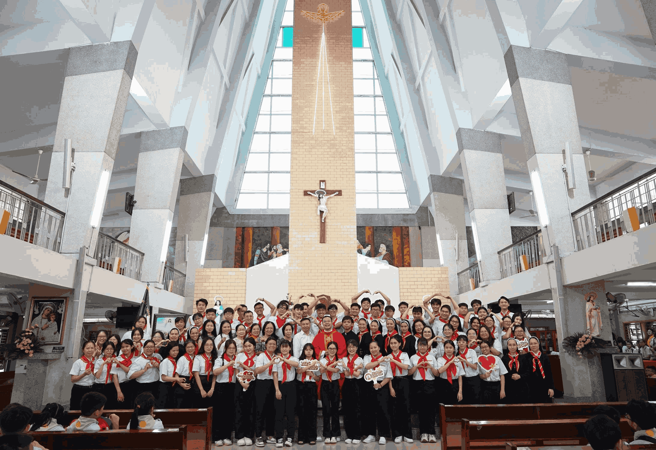 Giáo xứ Phát Diệm: Mừng bổn mạng Huynh Trưởng - Giáo lý viên Xứ đoàn Kitô Vua