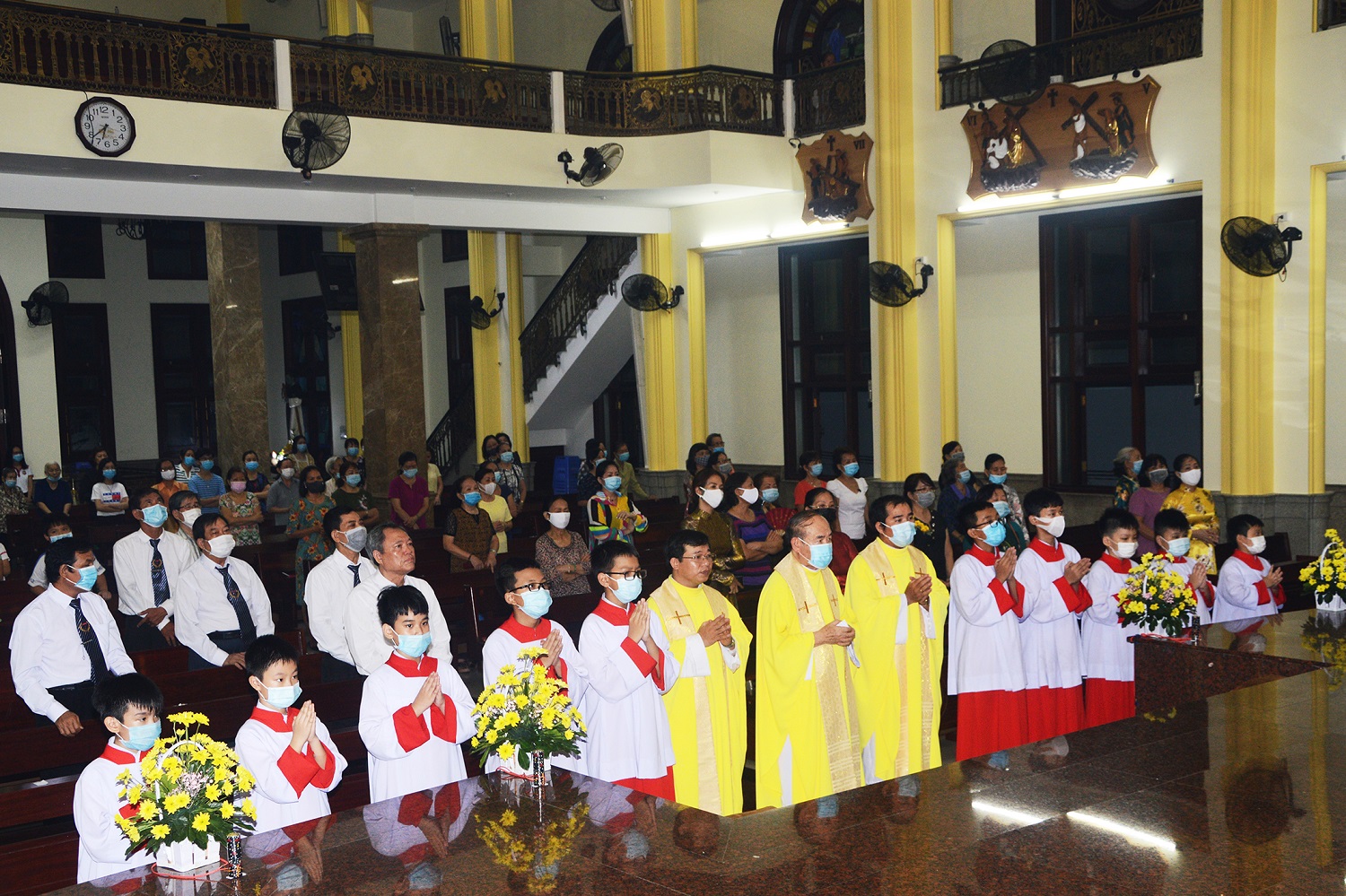 Giáo xứ Tân Thành: Mừng 49 năm hồng ân linh mục Cha xứ