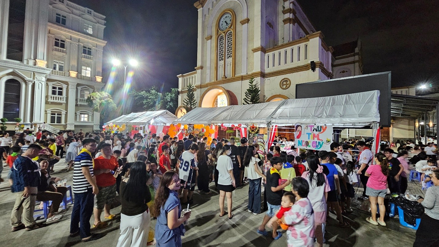 Giáo xứ Chí Hòa: Hội chợ Trung thu cho các em thiếu nhi lần II - 2026