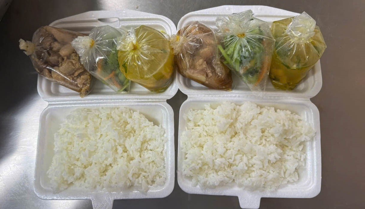 Giáo xứ Nhân Hòa: Bếp Yêu Thương đỏ lửa, lan tỏa tình người