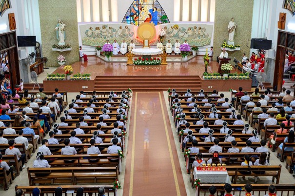 Giáo xứ Tân Phước: Niềm vui Hồng ân Chúa Thánh Thần - 16/5/2026