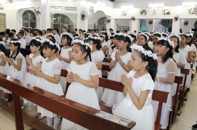 Giáo xứ Bình Hòa: Thánh lễ Thêm Sức