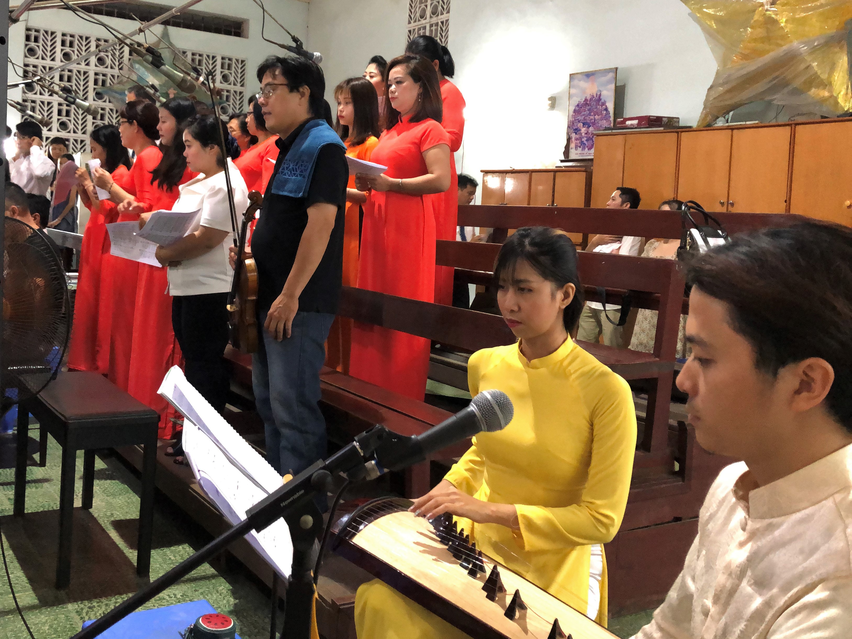 Giáo xứ Tân Trang: Ca đoàn Cêcilia mừng 46 năm thành lập