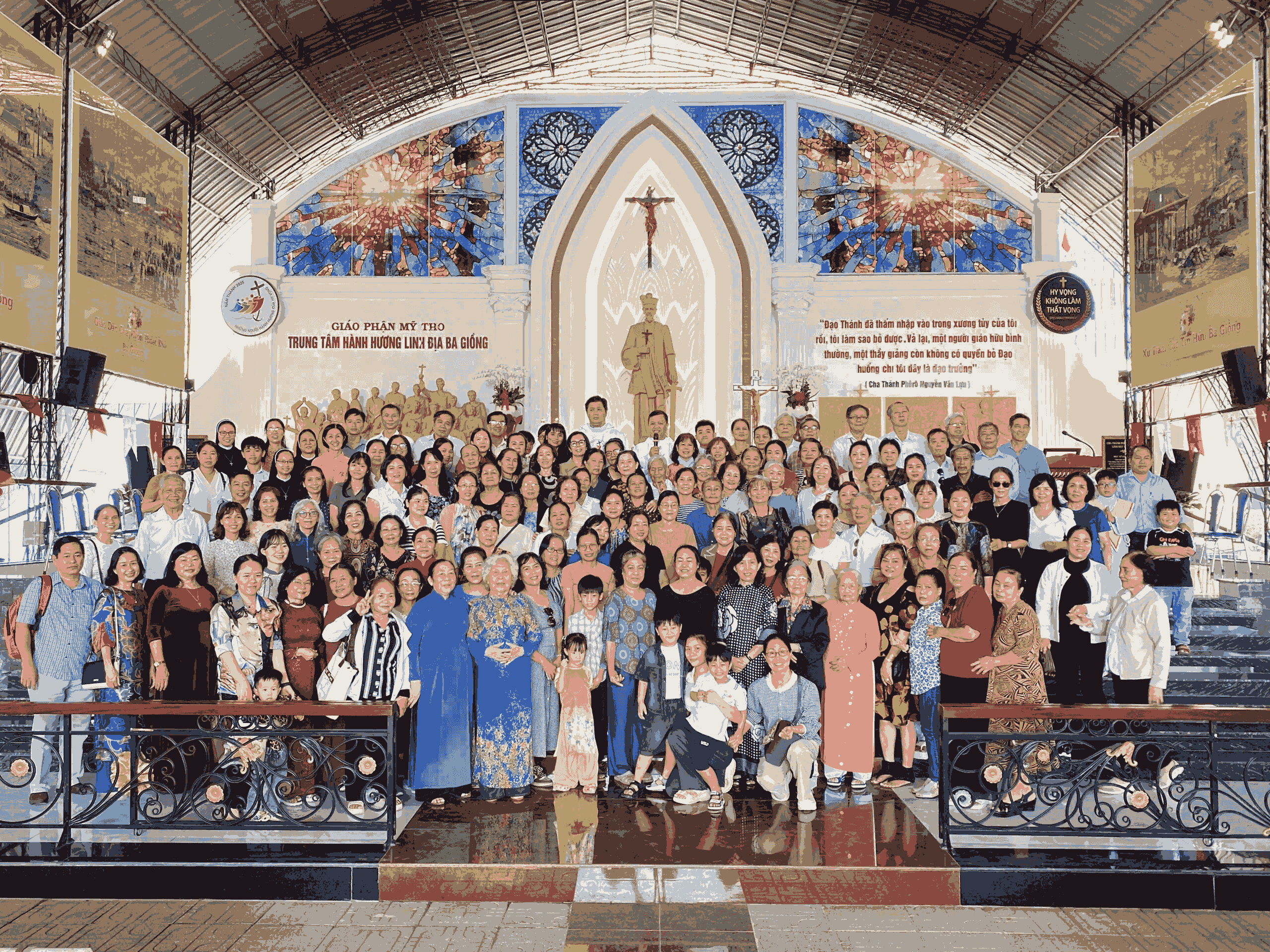 Giáo xứ Thánh Linh: Hành hương Nhà thờ Ba Giồng
