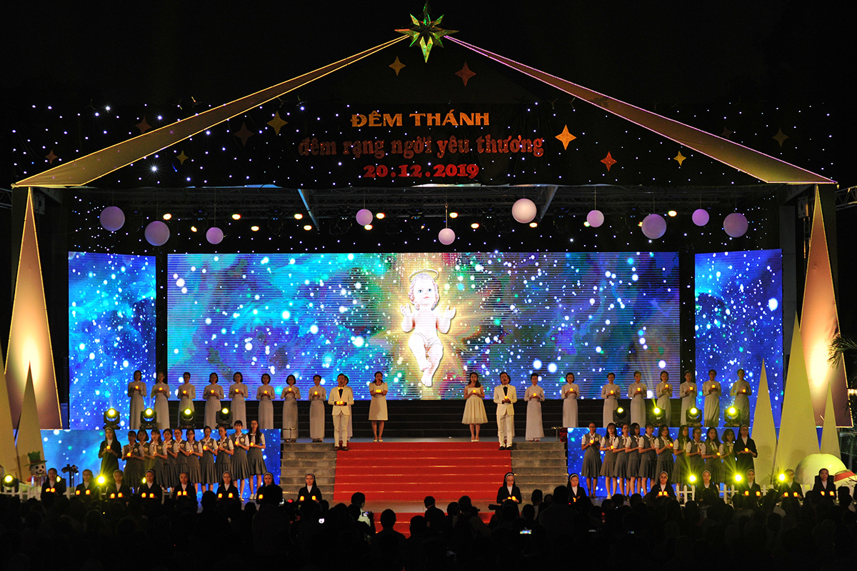 Đêm nhạc Giáng Sinh TGP Sài Gòn: Đêm Thánh, Đêm Rạng Ngời Yêu Thương
