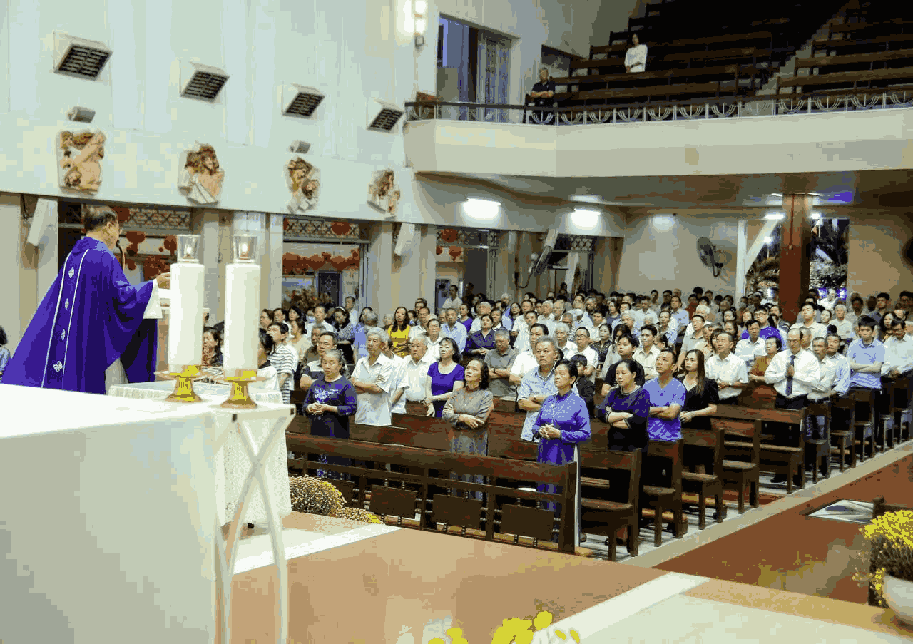 Giáo xứ Hòa Hưng: Thánh lễ Tro 2026