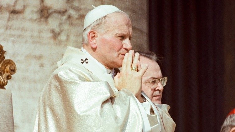 Đề nghị tuyên phong thánh Gioan Phaolô II làm tiến sĩ Hội Thánh