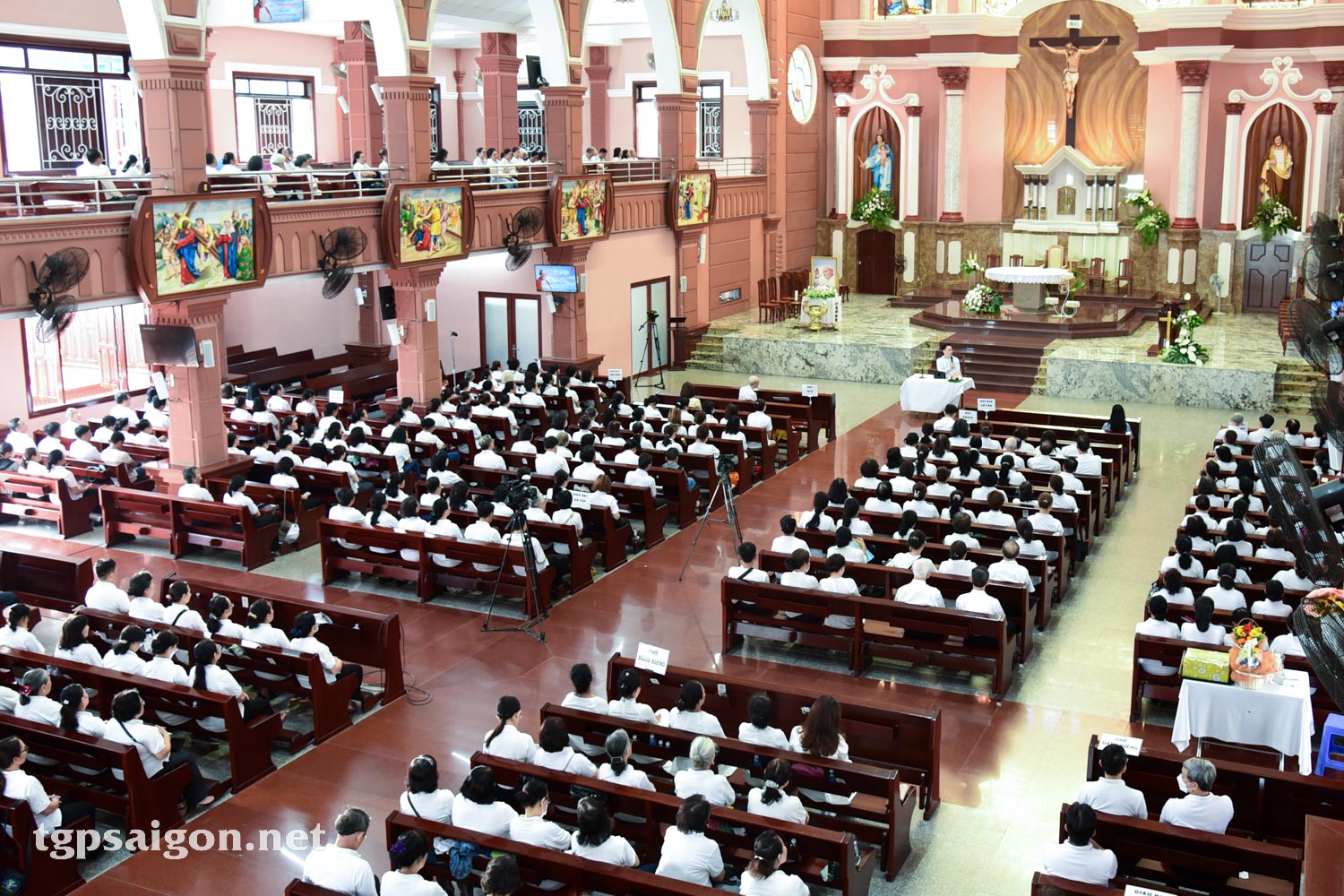 Ban Caritas TGP Sài Gòn: Mừng Lễ bổn mạng 2022 - Thánh Giáo Hoàng Gioan Phaolô II