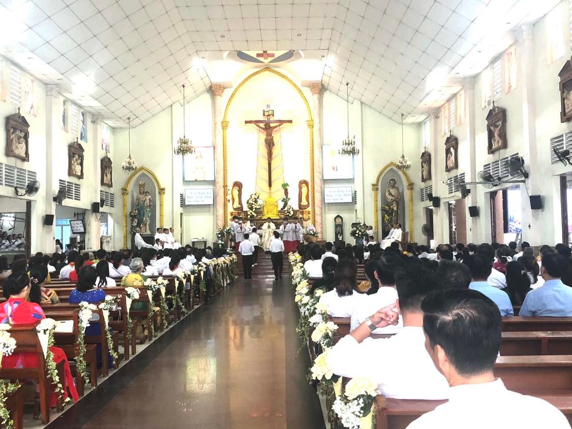 Giáo xứ Bình Thuận: Thánh lễ tạ ơn mừng tân Linh mục ngày 25-6-2022
