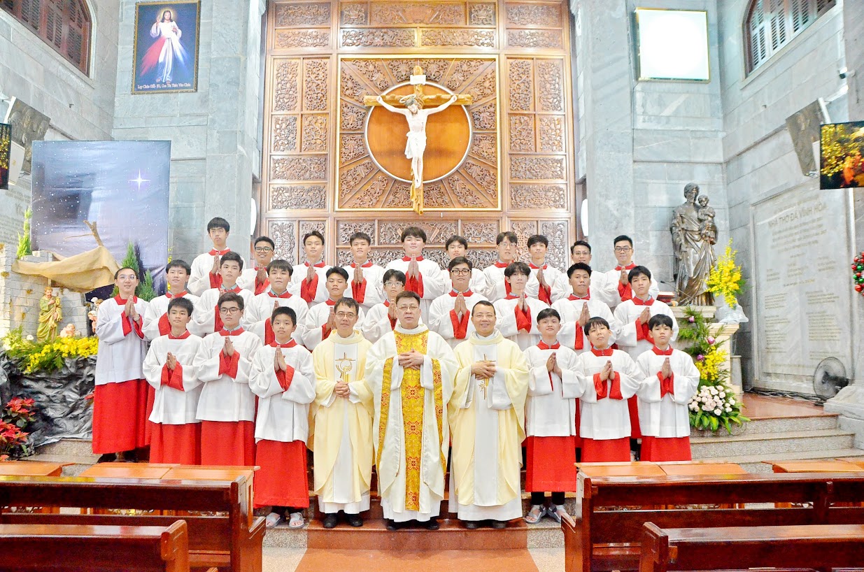 Thánh lễ Vọng Giáng Sinh tại giáo xứ Vĩnh Hòa - năm 2025