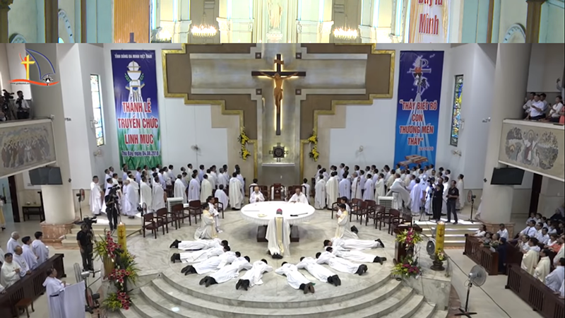 Bài giảng Thánh lễ phong chức linh mục Dòng Đaminh (04.08.2014)