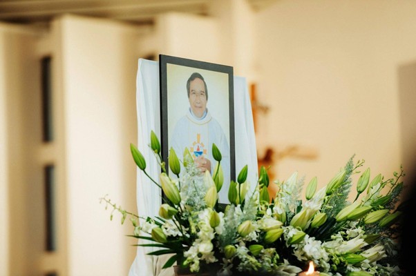 Thánh lễ giỗ 100 ngày Cha cố Phaolô Phạm Trung Dong - nguyên Chánh xứ Thánh Phaolô