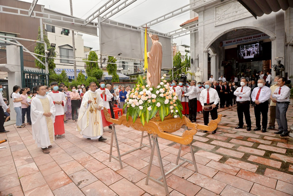 Giáo xứ Vĩnh Hòa: Mừng lễ Thánh Gioan Baotixita - bổn mạng 2023