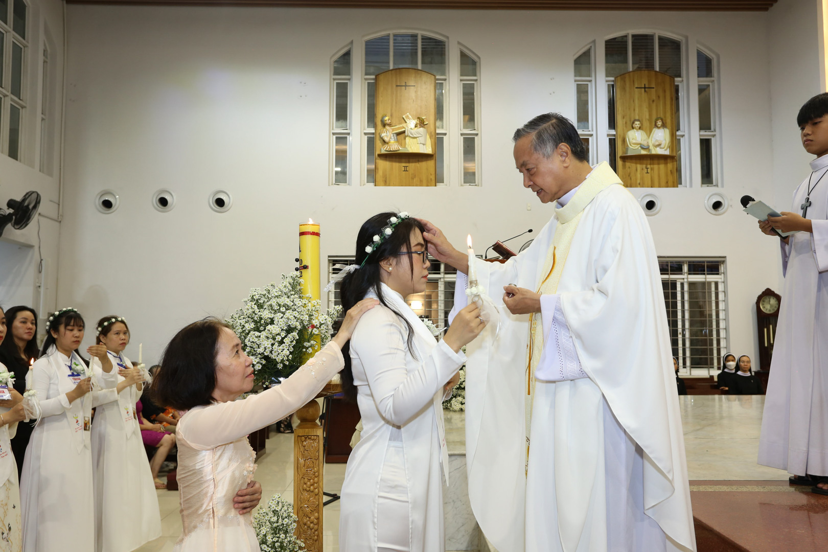 Giáo xứ Tân Việt: Rửa Tội Dự Tòng 25-3-2023