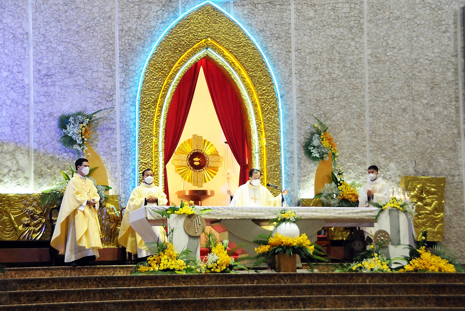 Giáo xứ Tân Phú: Mừng lễ vọng Chúa Giáng Sinh năm 2021