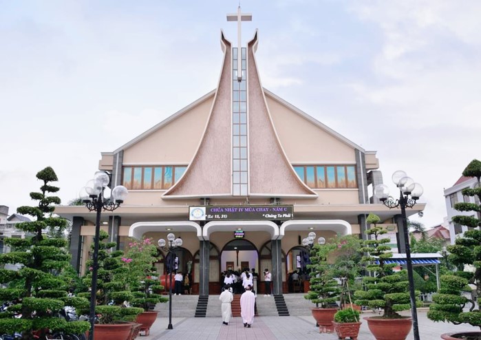 Nhà thờ Thái Bình: Thánh lễ Tuyên hứa Bao Đồng 27-3-2022