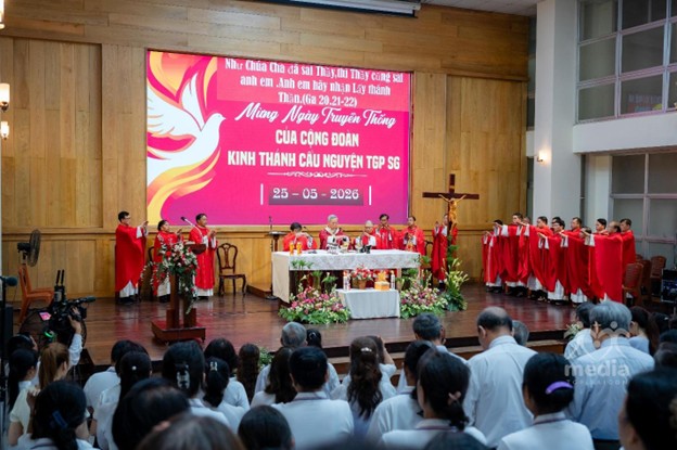 Cộng đoàn Kinh Thánh Cầu nguyện mừng lễ truyền thống: Đón nhận Lời Chúa để sống và loan báo Tin Mừng