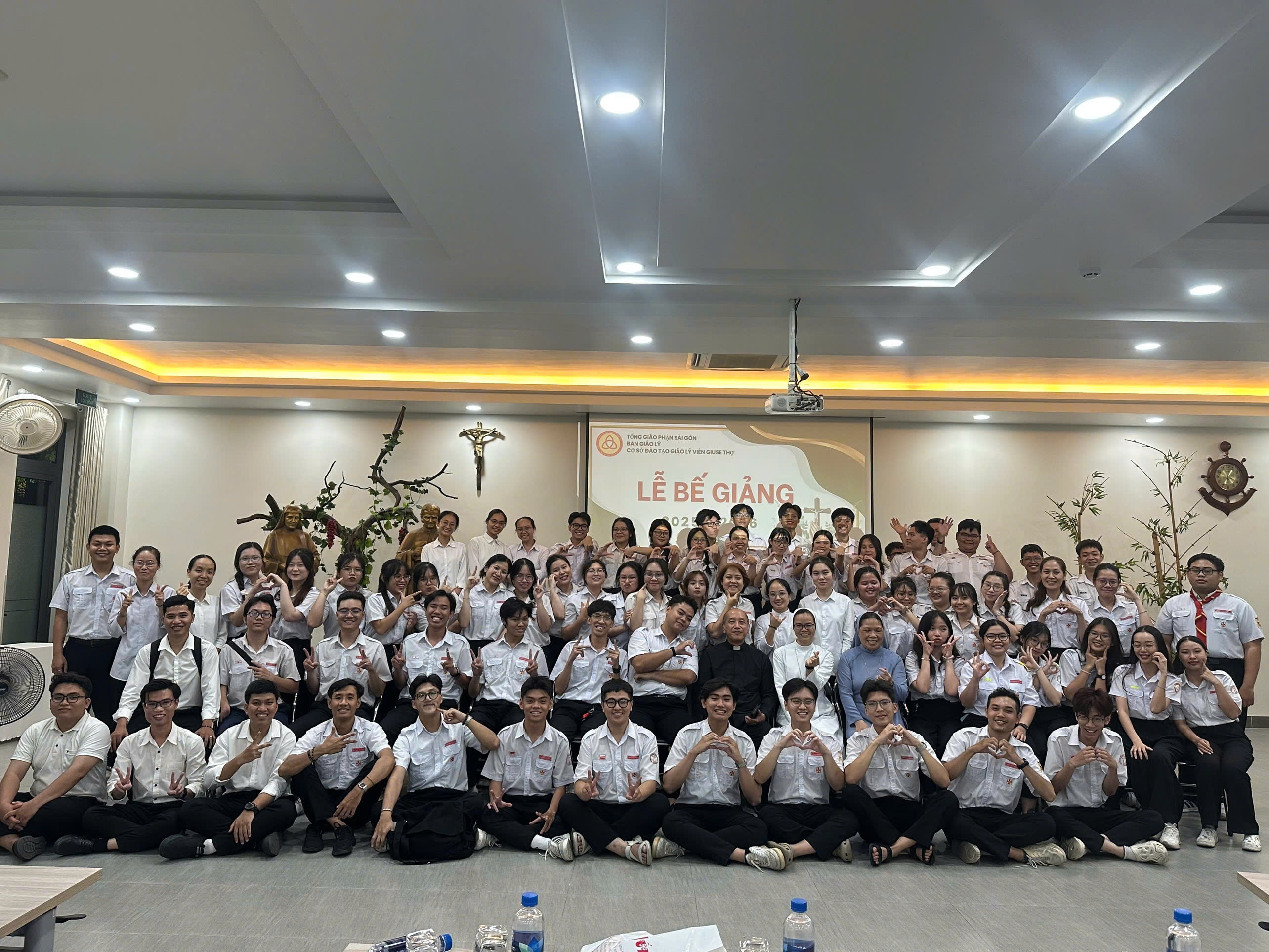 Cơ sở đào tạo Giáo lý viên Giuse Thợ bế giảng năm học 2025- 2026