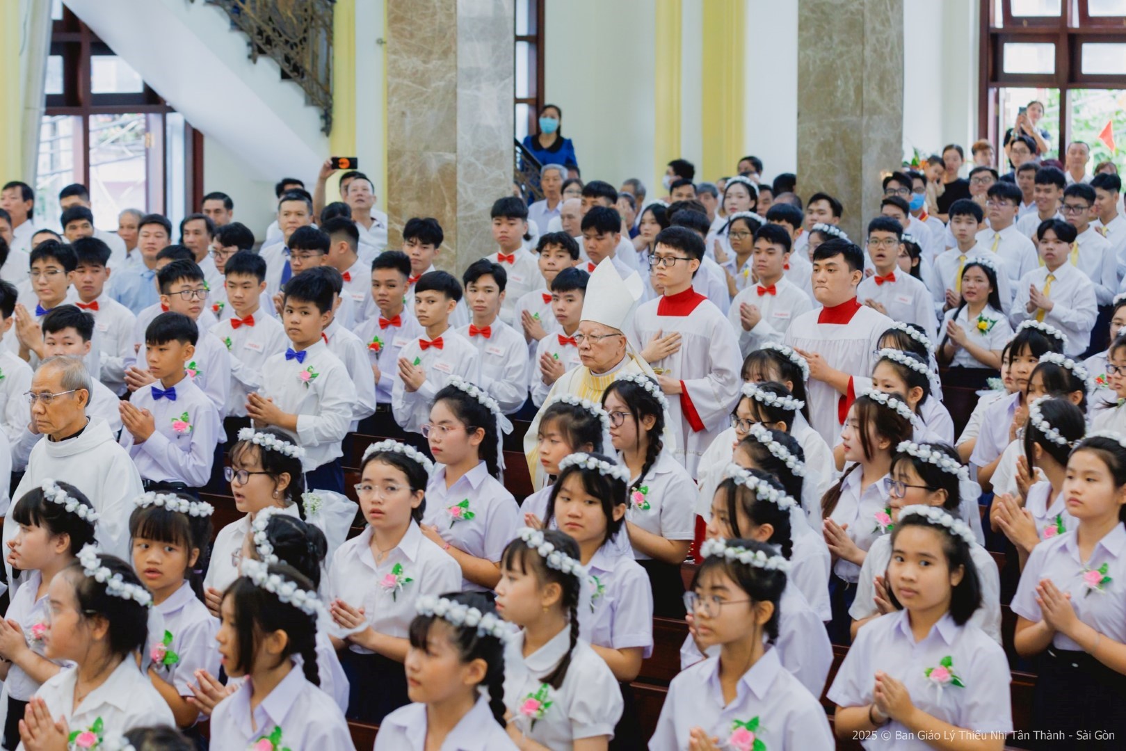 Giáo xứ Tân Thành: Hồng ân nối tiếp hồng ân
