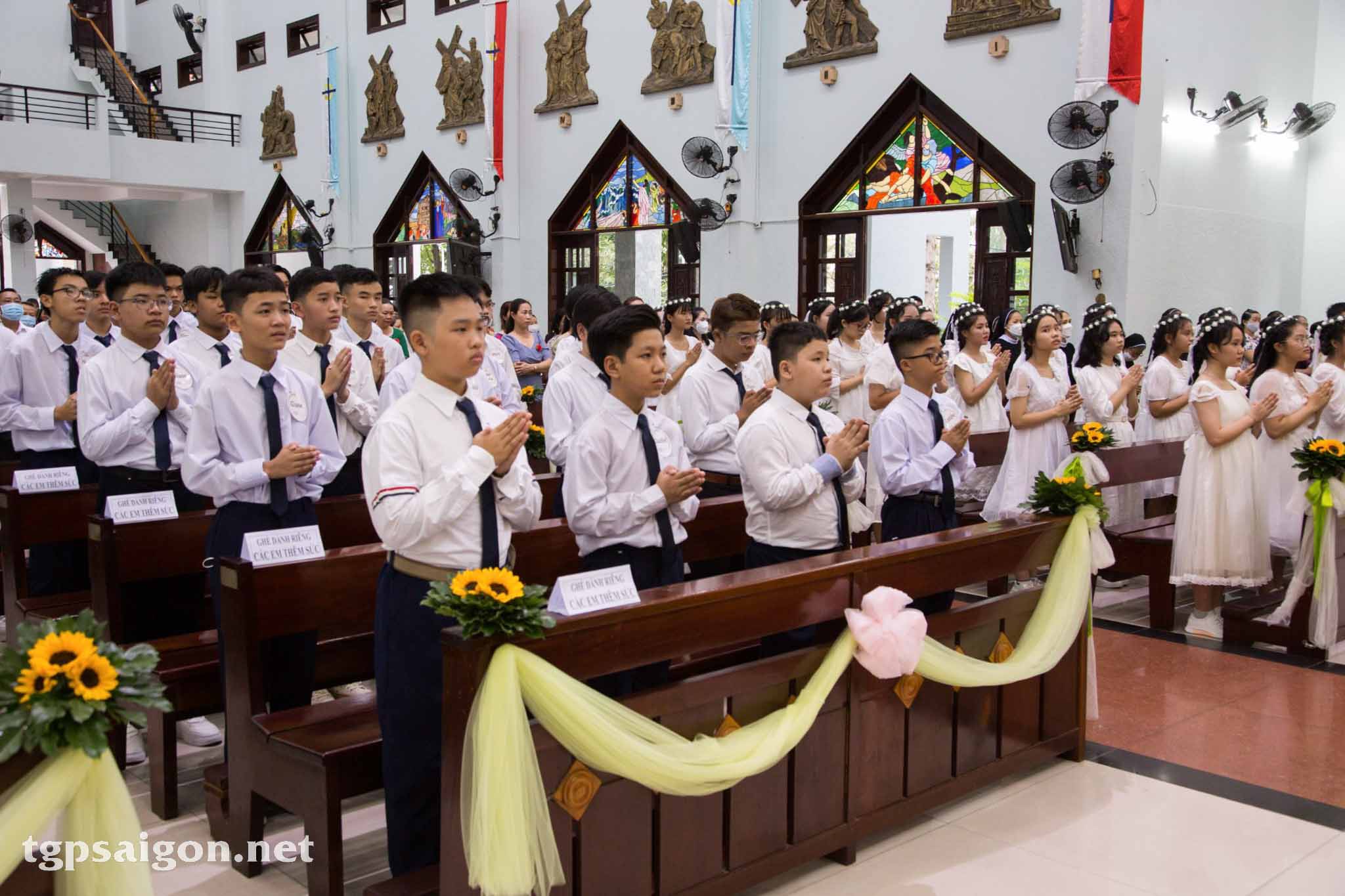 Giáo xứ Phú Bình: Niềm vui Hồng Ân Chúa Thánh Thần 27-7-2022