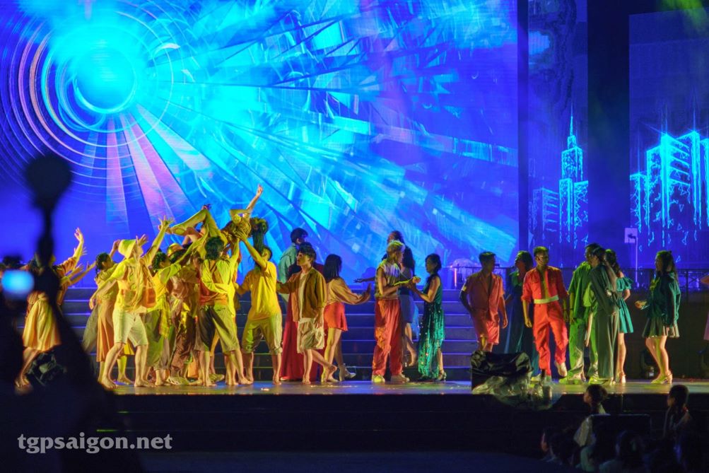 Vở nhạc kịch Christus Vincit – tự sự của giới trẻ Sài Gòn về cuộc sống hiện đại