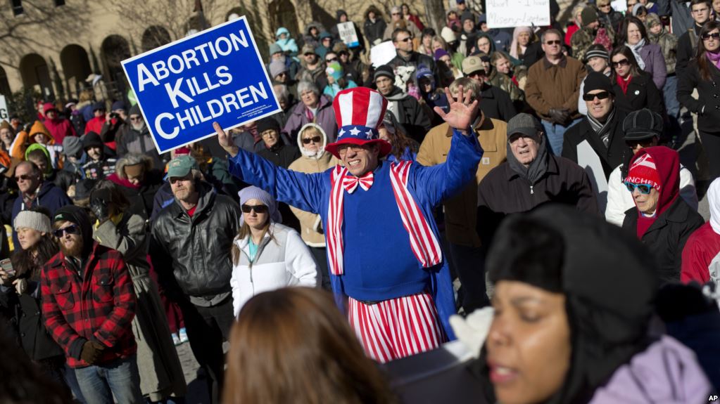 Gia tăng làn sóng phản đối luật mới về phá thai ở New York
