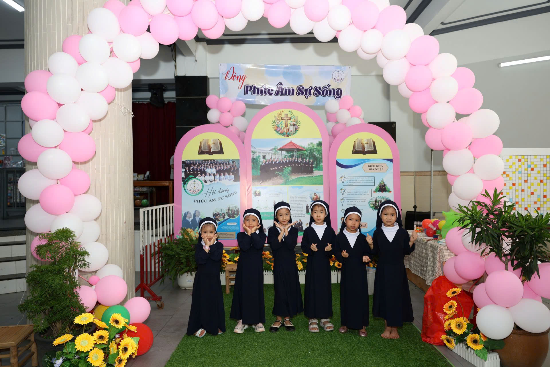 Giáo xứ Tam Hải: Khi hội chợ thiếu nhi trở thành nơi gieo mầm ơn gọi (26/04/2026)