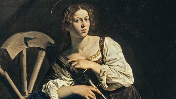 Cô gái 18 tuổi thách thức hoàng đế