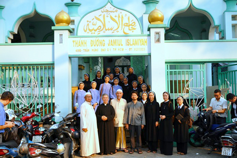 Cảm nghiệm sau buổi gặp gỡ tín hữu Islam tại Masjid Jamiul Islamiyah