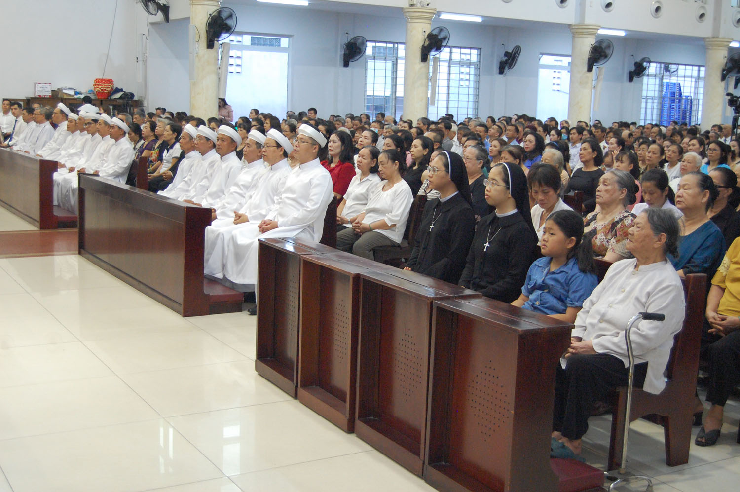 Giáo xứ Tân Việt: Thánh lễ Tiệc Ly - 2024