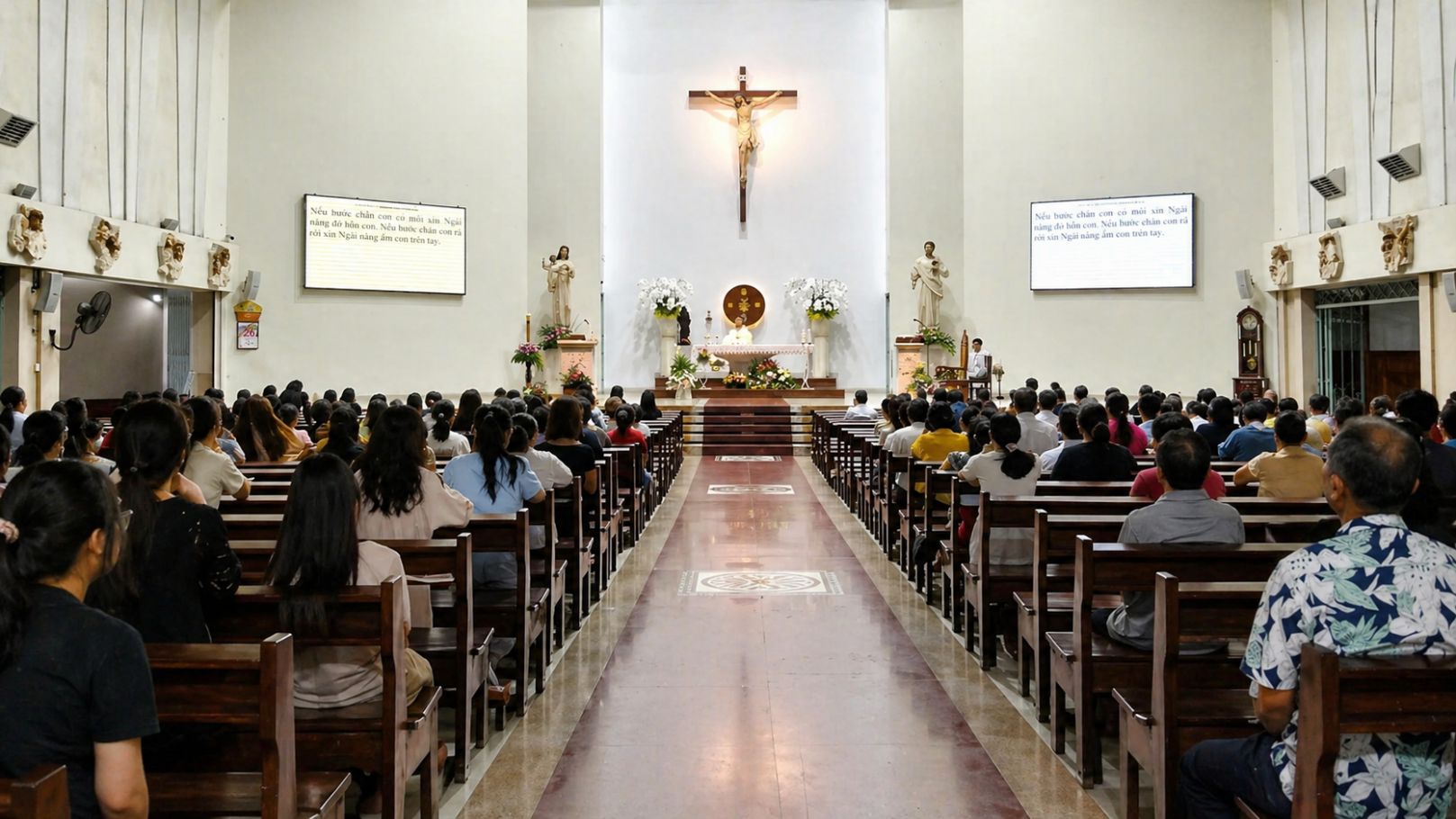 Giáo xứ Hòa Hưng: Giới Trẻ hân hoan mừng lễ Chúa Chiên Lành