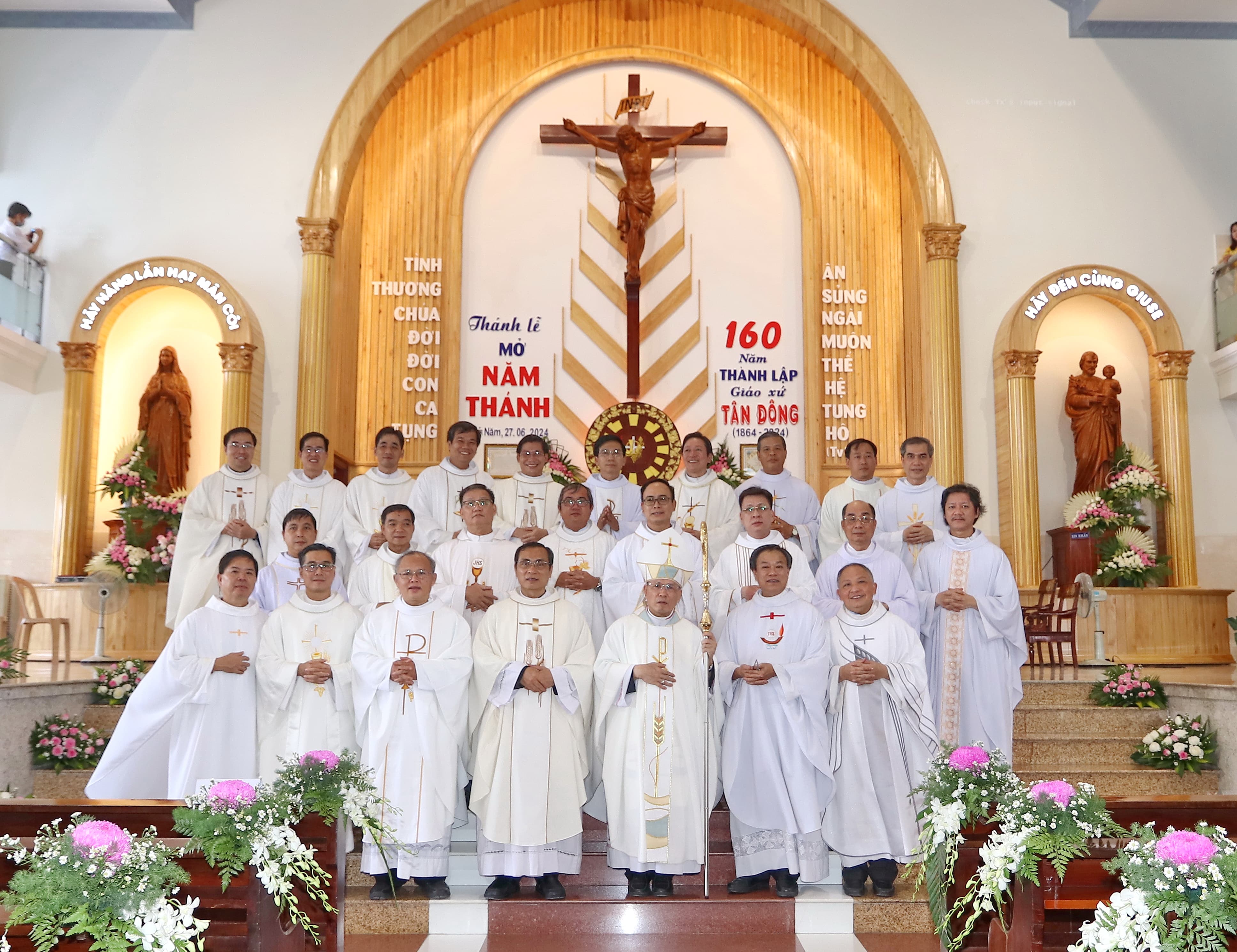 Giáo xứ Tân Đông: Mừng Năm Thánh 160 năm thành lập giáo xứ