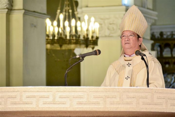 Bài giảng Thánh lễ Đêm Giáng Sinh (Nhà thờ Chính toà Sài Gòn 24.12.2014)