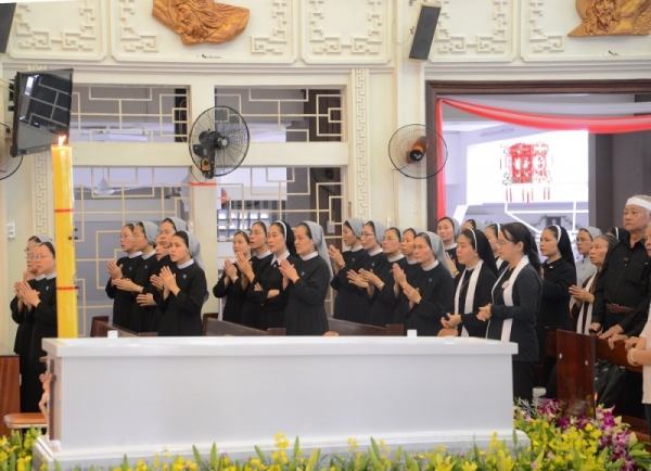 Quý soeurs dòng Trinh Vương