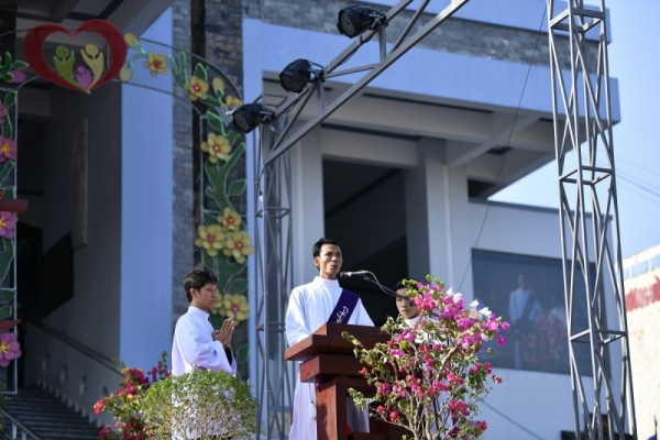 Hình ảnh bế mạc Lễ giỗ lần 72 Cha Phanxicô Xaviê Trương Bửu Diệp